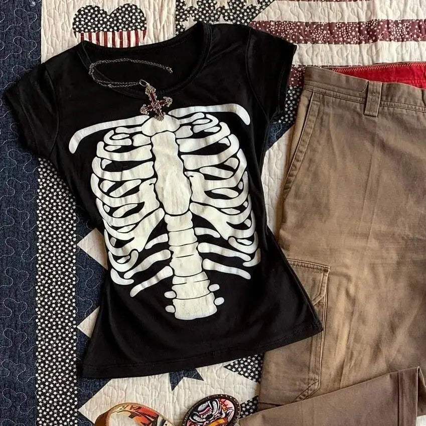 Skulls Punk T shirt Women Slim Gothic Street Vintage Black Short Tops Dark Crop Top Femme T Shirts Sexy Y2k Clothing 2000s Tees